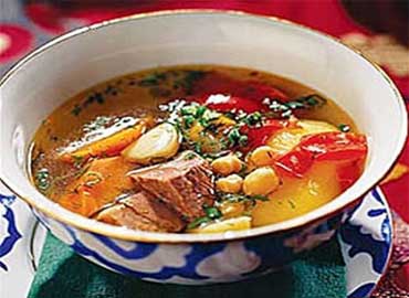 Meat broth with vegetables