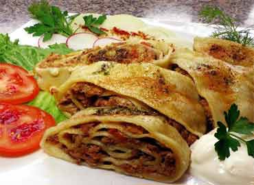 Khonim Pasta Roll With Meat