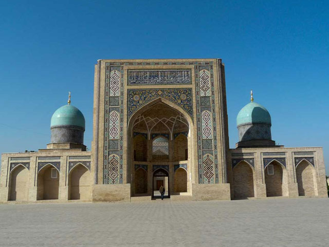 Barak-khan madrasah 